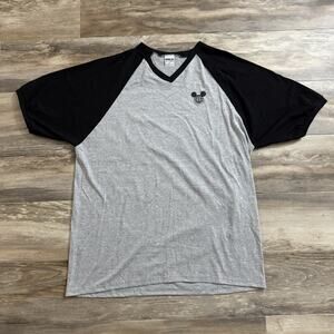 Vintage HRLA Made in USA Disney T-Shirt Mickey Globe “I Conquered the World”